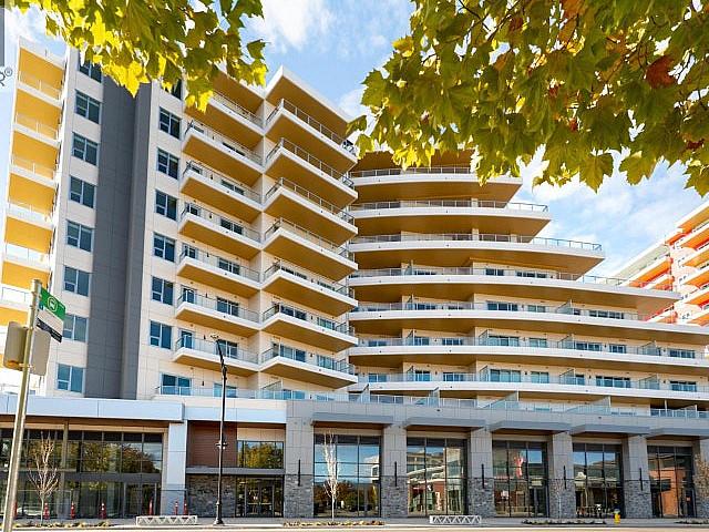 Condo for sale in Winfield, British Columbia