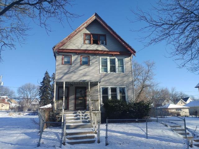 House for sale in Milwaukee, Wisconsin