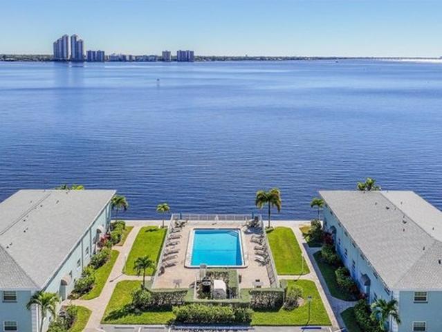 Condo for sale in North Fort Myers, Florida