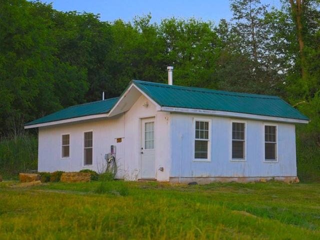 House for sale in Elizabeth, Illinois
