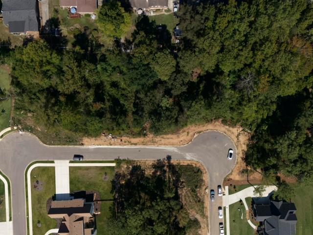 House for sale in Belle Terre, Hoover