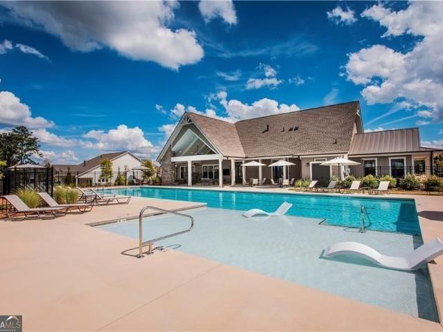 Condo for sale in Cumming, Georgia