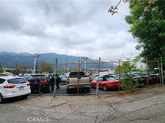 Commercial for sale in Glendale, California