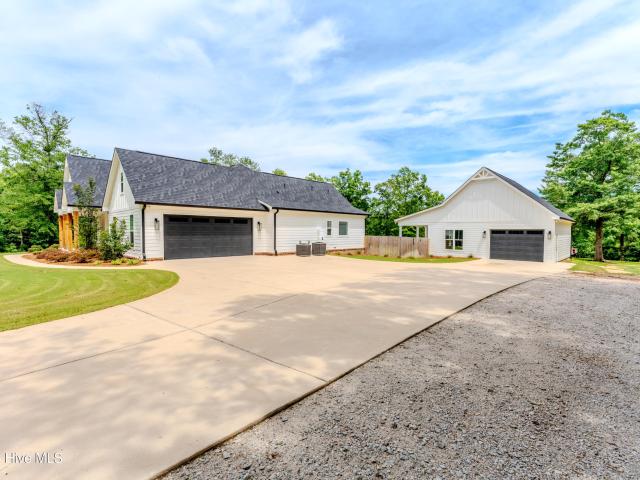 House for sale in Appling, Georgia