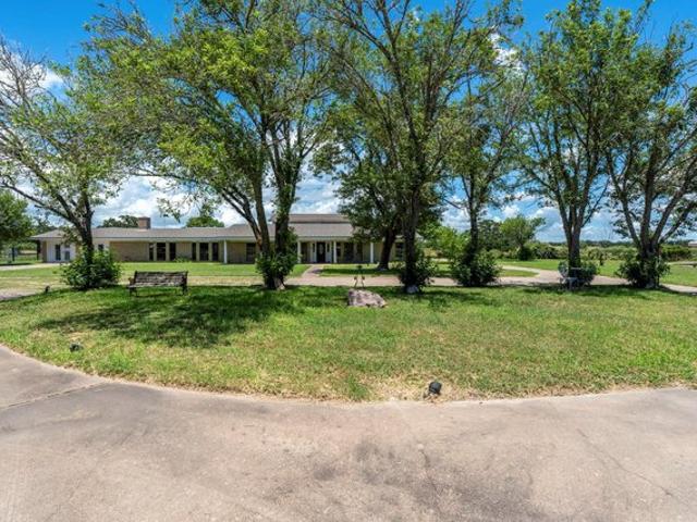 House for sale in Giddings, Texas