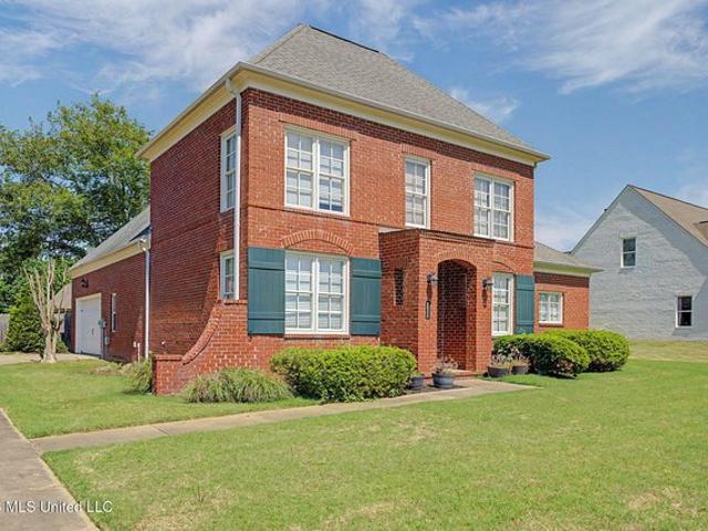 House for sale in Hernando, Mississippi