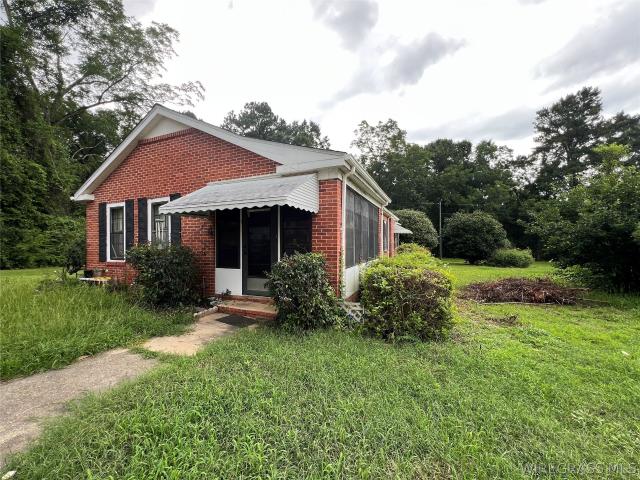 House for sale in Dozier, Alabama