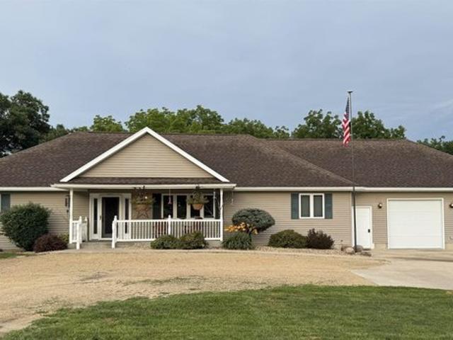 House for sale in Edgewood, Iowa