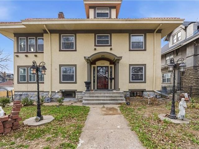 House for sale in Kansas City, Missouri