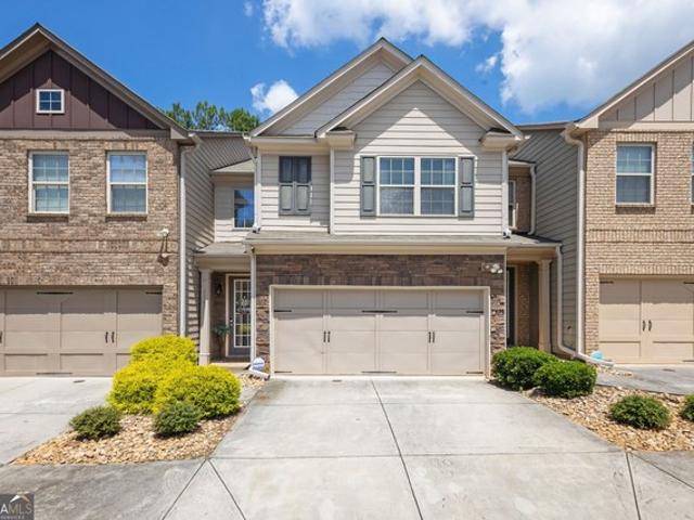 Townhouse for sale in Snellville, Georgia