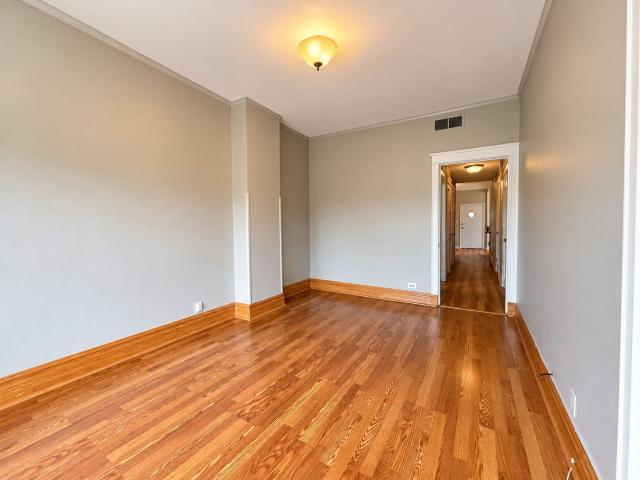 Property for rent in Chicago Park, Illinois