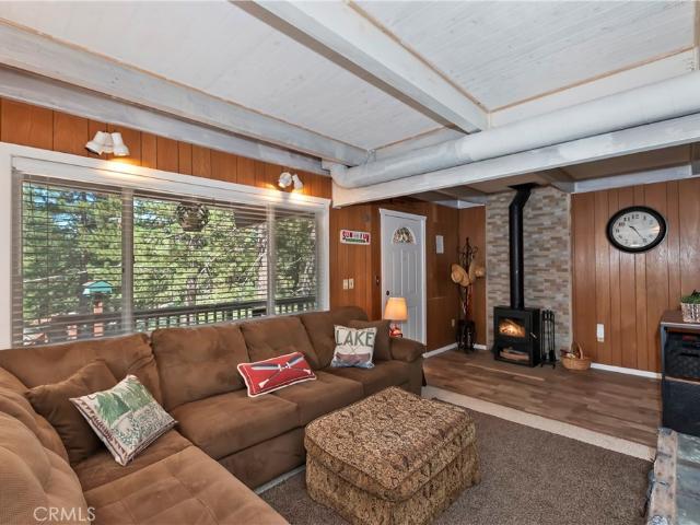 House for sale in Green Valley Lake