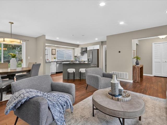House for sale in Smoker Hutzel Sub. No. 3, Ann Arbor