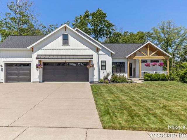 House for sale in Jenison, Michigan