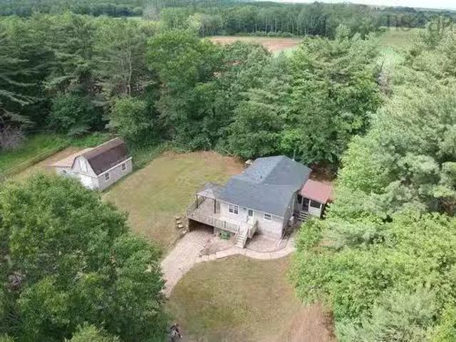 House for sale in Brooklyn Corner, Kings County