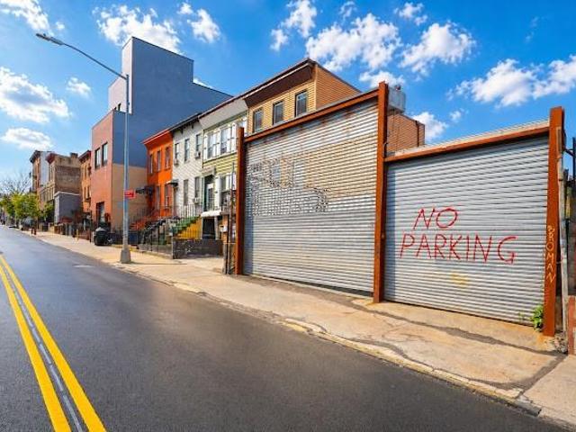 Land for sale in Arverne, New York