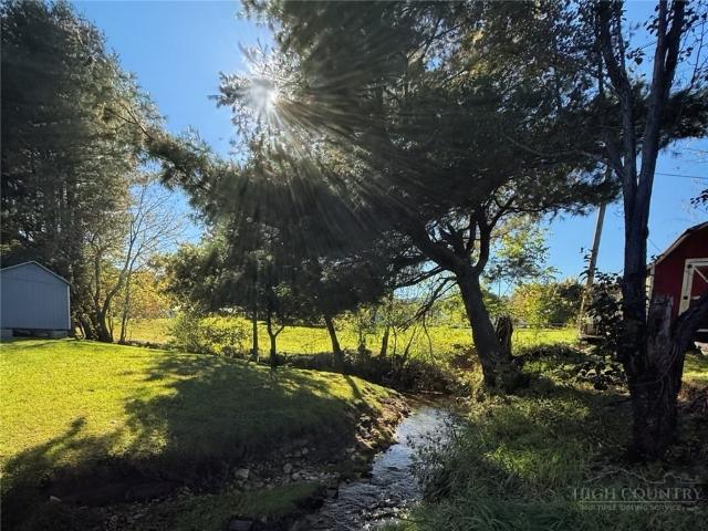 House for sale in Beaver Creek, West Jefferson