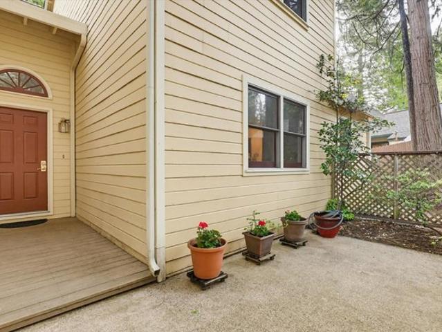 Townhouse for sale in Nevada City, California