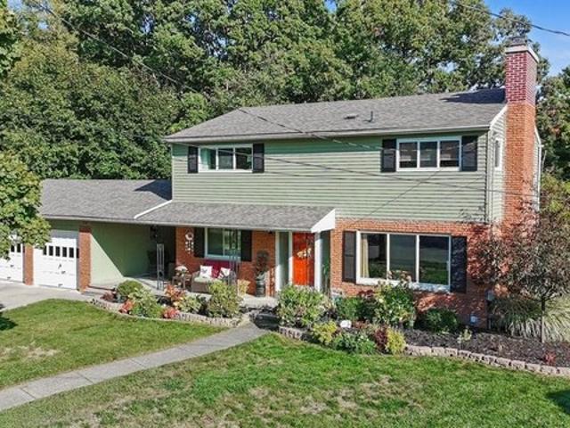 House for sale in Flushing, Genesee County