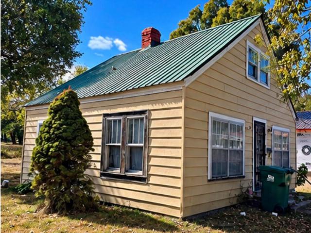 House for sale in Mountain Grove, Wright County