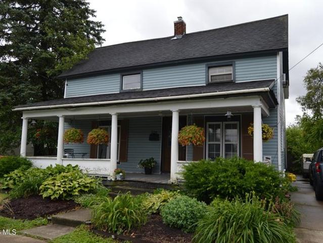 House for sale in Dunkirk, Ohio