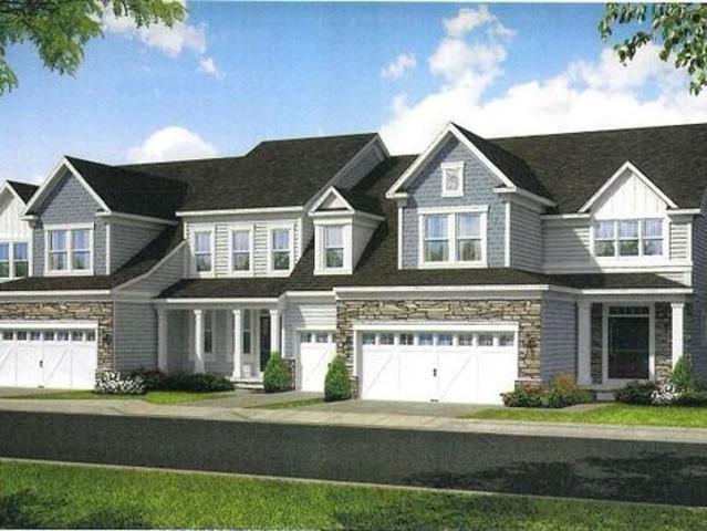 Townhouse for sale in Delaware
