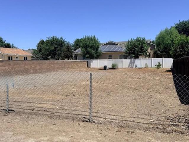 Land for sale in Lemoore, California