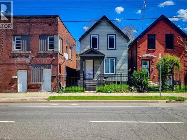 House for sale in Ancaster, Ontario