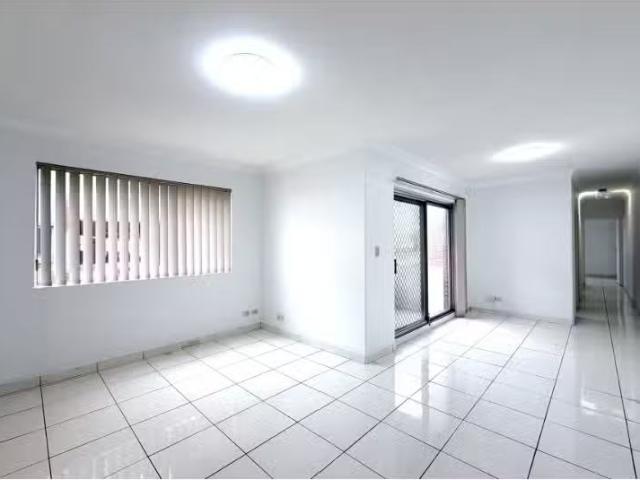 Apartment for rent in Sydney, Liverpool City Council