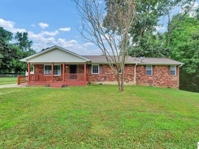 House for sale in Mount Washington, Kentucky