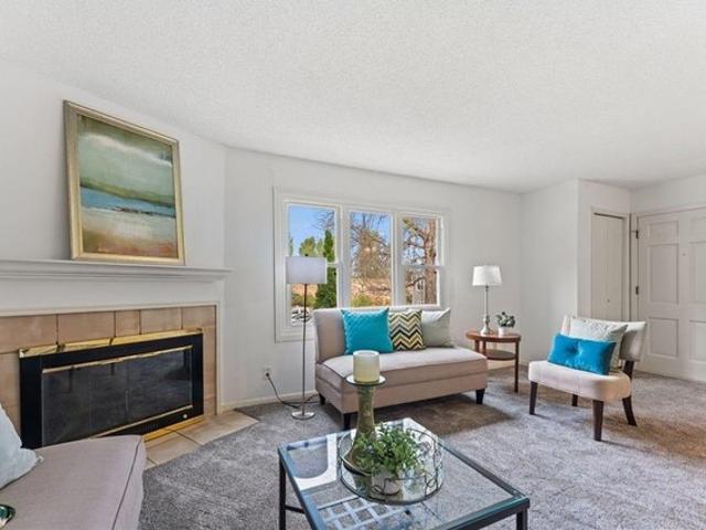 Townhouse for sale in Hennepin, Minnesota