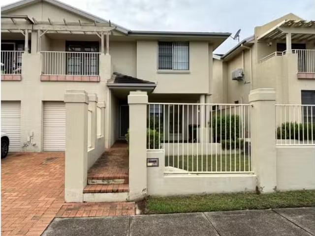 Condo for rent in Sydney, New South Wales