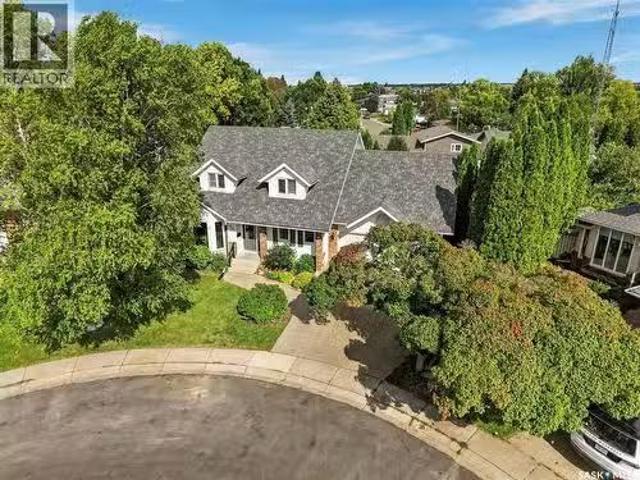 House for sale in Saskatoon, Saskatchewan