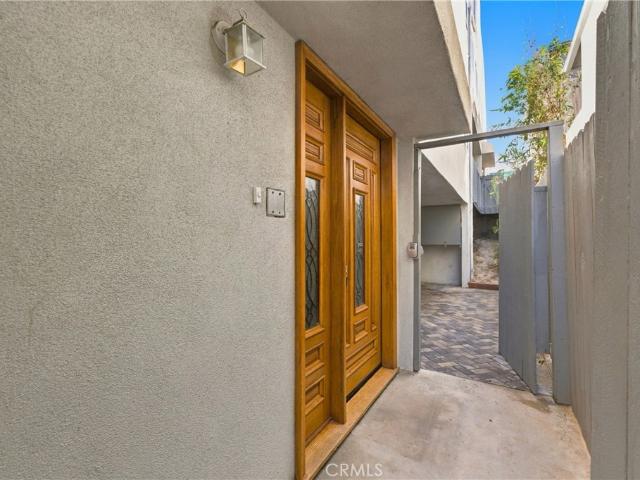 Townhouse for sale in Hermosa Beach, Los Angeles County