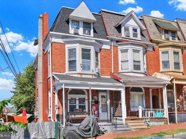 Townhouse for sale in Reading, Pennsylvania