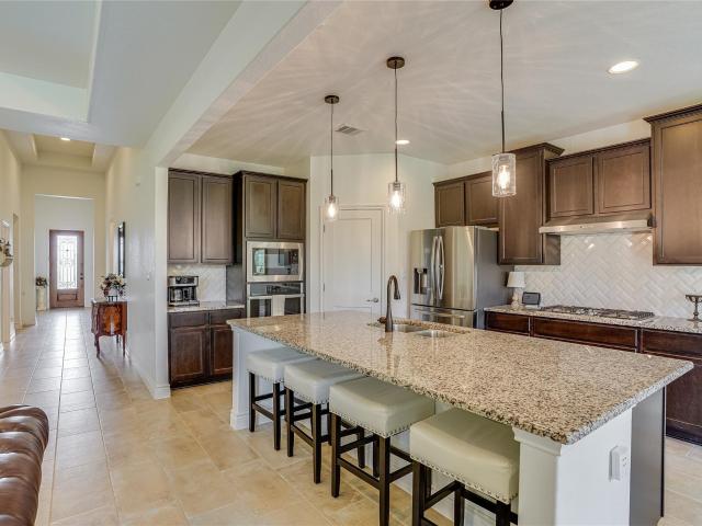 House for sale in Driftwood