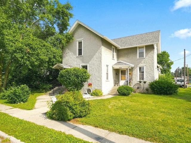 House for sale in Auburn, Indiana