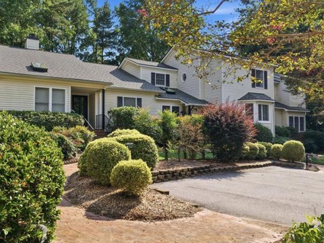 Townhouse for sale in Chatham, North Carolina