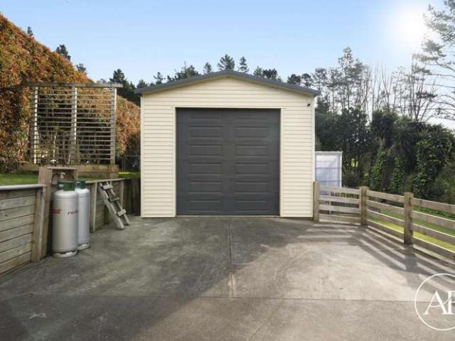 House for sale in Totara Park, Howick