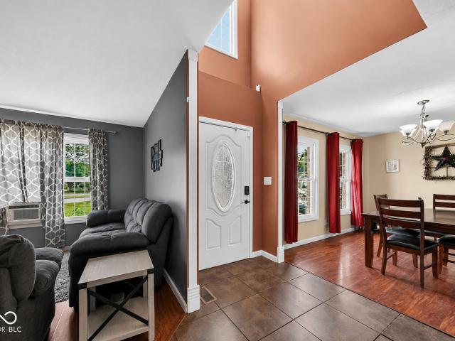 House for sale in Terre Haute, Indiana