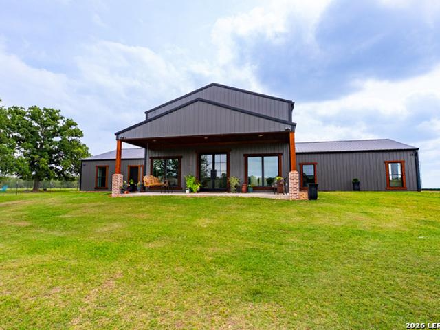 House for sale in Kingsbury, Texas