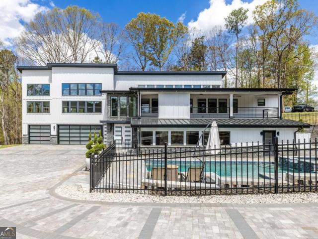 House for sale in Suwanee, Georgia