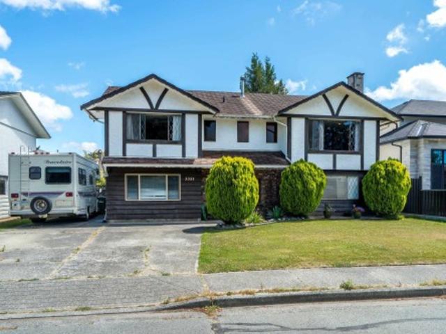 House for sale in Richmond, British Columbia