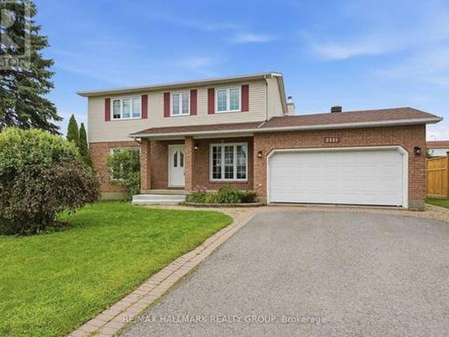 House for sale in Clarence-rockland, Ontario