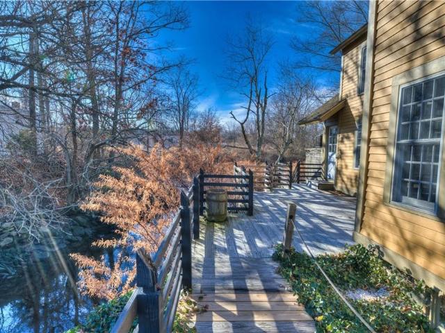 Property for rent in Warwick, Rhode Island