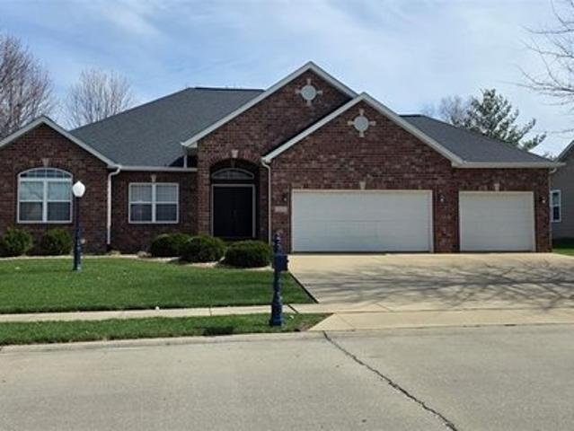 House for sale in Edwardsville, Illinois