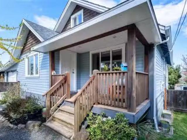 House for sale in Cumberland, British Columbia