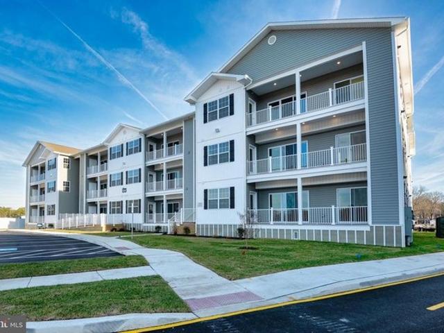 Condo for sale in Delaware
