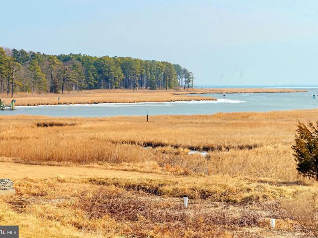 Condo for sale in Delaware