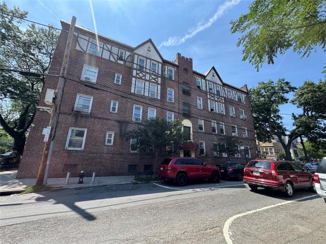 Commercial for sale in Queens, Arverne